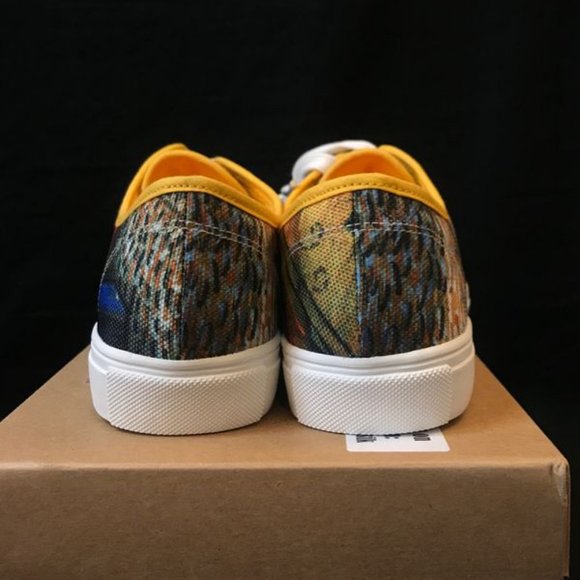 Women's Low Top Platform Lace Up Fashion Sneakers - Picture 6 of 9